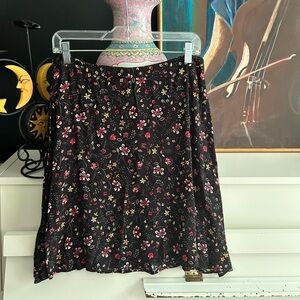 Reitmans Black Floral A-Line Skirt 10